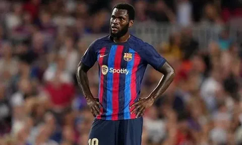 "Quái thú" muốn rời Barca ngay tháng Giêng