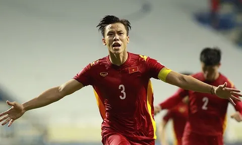Quế Ngọc Hải cập bến đại gia V-League?; Sao HAGL tỏa sáng trước giải ĐNÁ