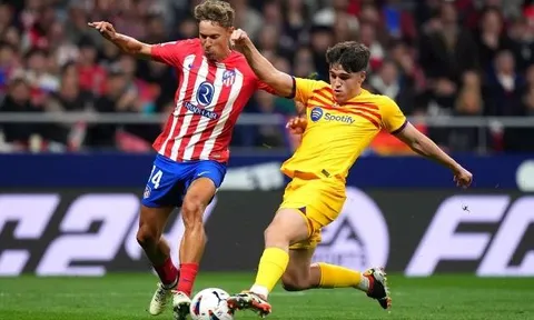 Quỷ đỏ săn đón 'Pique mới' của Barcelona