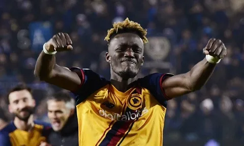 Roma thắng 4-1 với tỷ lệ cầm bóng 29%
