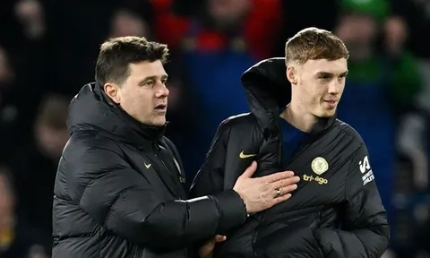 Mauricio Pochettino gợi ý tăng lương cho trò cưng