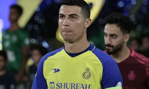Phó chủ tịch West Ham: Ronaldo bị ám ảnh bởi Messi