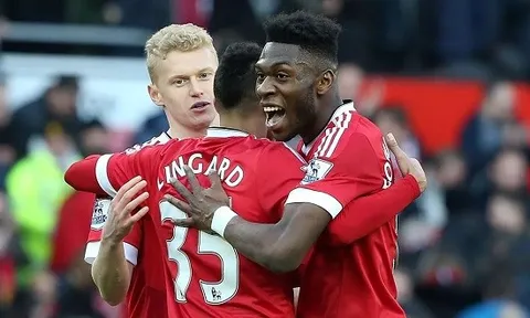 Ra mắt cùng Rashford, cựu sao M.U nghỉ hưu ở tuổi 28