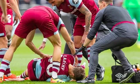 Ra mắt Premier League 3 phút, sao trẻ West Ham dính chấn thương rợn người
