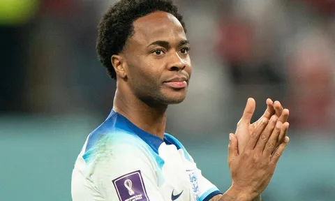 Potter cập nhật tình hình Sterling sau sự cố bỏ lỡ trận World Cup