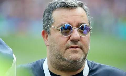 Raiola thay mặt Donnarumma công kích AC Milan và NHM