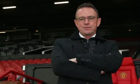 Ralf Rangnick vượt mặt Klopp, Tuchel chỉ sau 1 trận với M.U