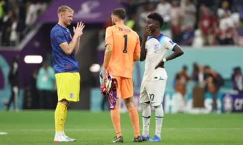 "Một trong những bản hợp đồng xuất sắc nhất của Arsenal"