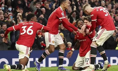 Gary Neville ủng hộ công việc của Rangnick tại Man United