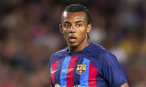 Rao bán hàng loạt, Barcelona quyết thu về 200 triệu euro