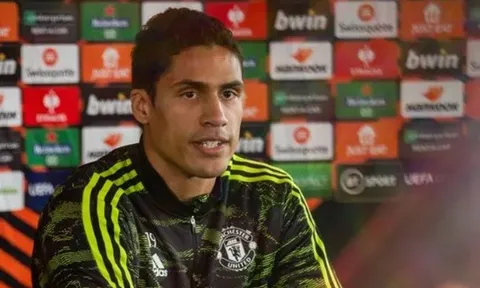 Raphael Varane đã sớm cảnh tỉnh châu Âu