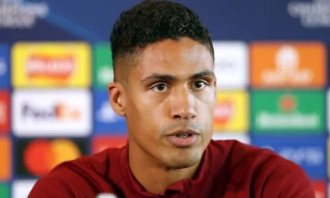 Raphael Varane: Đừng nhầm lẫn giữa Real và Man United