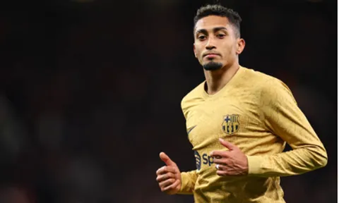 Chelsea tăm tia chân chạy cánh Barcelona