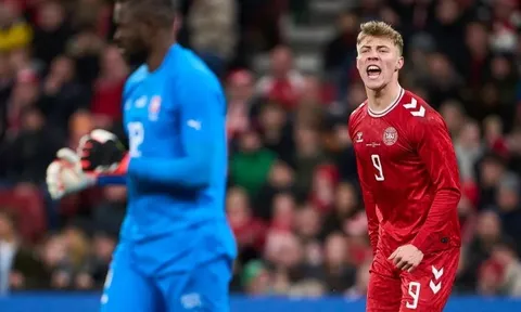 Rasmus Hojlund lại khiến CĐV Man United mỉm cười
