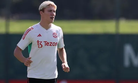 Rasmus Hojlund ra mắt Quỷ đỏ vào cuối tuần