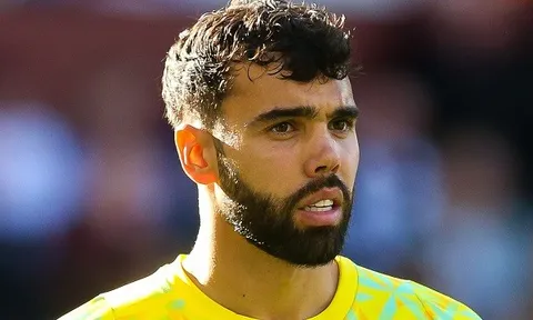 Arsenal chạy nước rút với thương vụ Raya