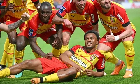 RB Leipzig phá kỷ lục chuyển nhượng vì mục tiêu của Arsenal