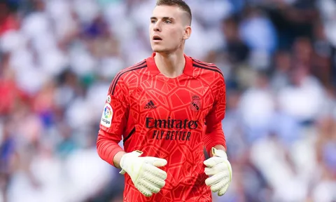 "Cuối mùa trước, tôi đã nghĩ đến chuyện rời Real Madrid"