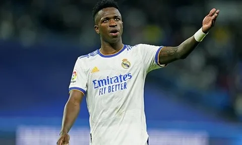 Ronaldo ra đi, Real đã thấy được thứ cần tìm từ Vinicius