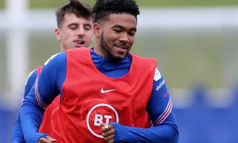 Reece James: "Cạnh tranh với Arnold, Walker luôn rất khó khăn"