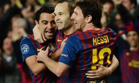 Andres Iniesta gợi ý về khả năng Lionel Messi trở lại Barca