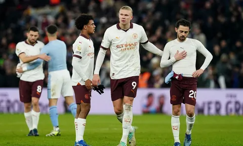 Tại sao Man City thua sốc trước Aston Villa?