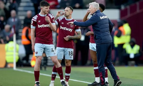 Rice bị Roy Keane chê, David Moyes có lời đáp trả