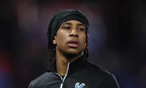 Richards khen ngợi mục tiêu của Chelsea, M.U