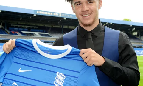 Man United tăm tia thần đồng Birmingham City