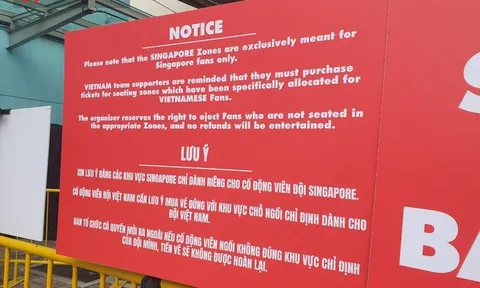 Rõ lý do CĐV Việt Nam có vé vẫn không được vào sân tại Singapore