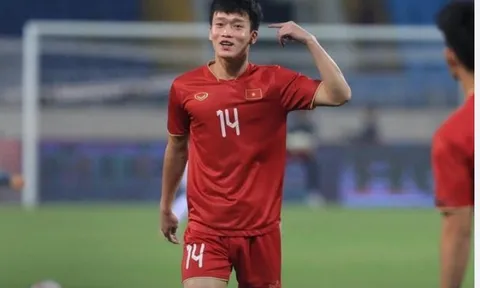 Rõ lý do Hoàng Đức bị thất sủng dưới thời HLV Troussier