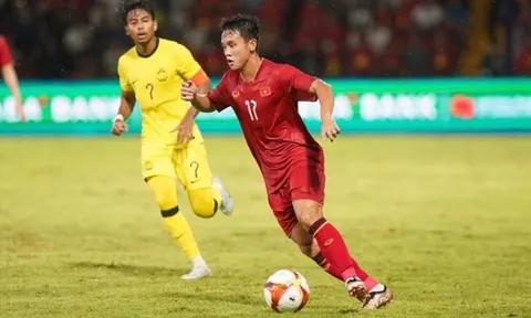 Rõ lý do trò cưng Troussier bị loại ở U23 Việt Nam dù khỏi chấn thương
