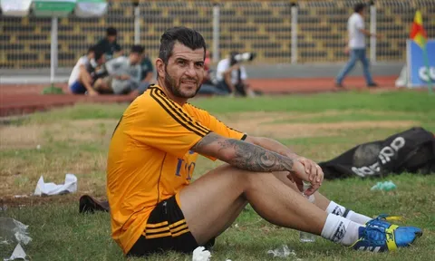 Rò rỉ cái tên lạ mà quen sắp dẫn dắt Hà Nội FC