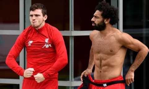 “Robertson quan trọng không kém Mohamed Salah”