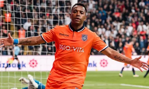 Robinho nỗ lực tìm việc ở tuổi 38