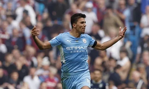 Rodri đang khiến Messi phải lo lắng