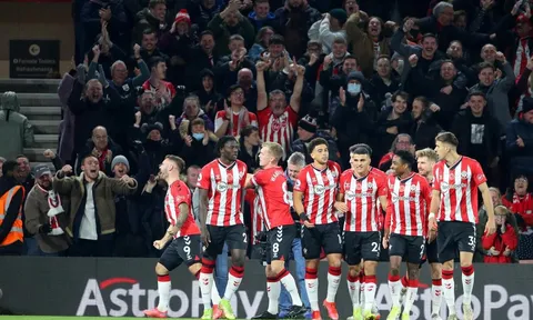 Rời Chelsea, hậu vệ ngôi sao tiếp tục tỏa sáng tại Premier League