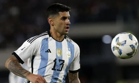 Postecoglou đồng ý với Messi về Romero