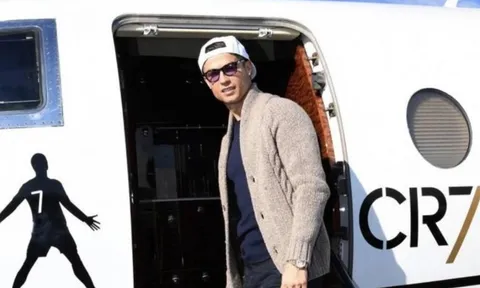 Ronaldo bán máy bay để đổi chiếc lớn hơn