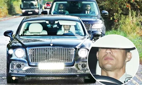 Ronaldo bắt đầu thực hiện hình phạt ở Man Utd