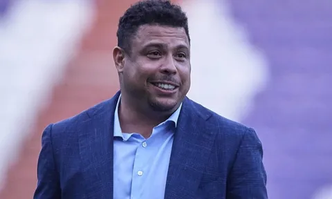 Ronaldo 'Béo' rao bán Valladolid