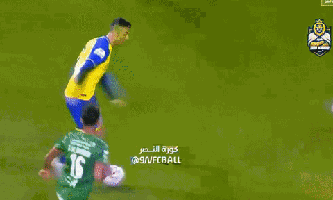 Ronaldo bị chế nhạo sau màn ra mắt ở Saudi Arabia