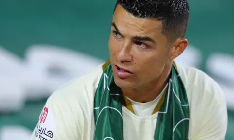 Ronaldo cởi bỏ áp lực