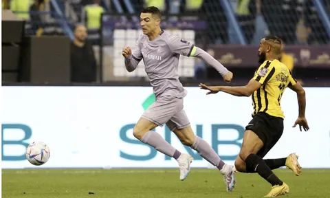 Ronaldo còn cơ hội trở lại châu Âu