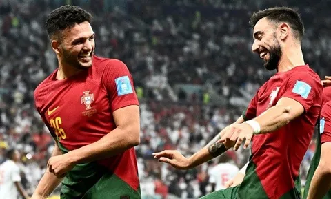 Ronaldo dự bị, Bồ Đào Nha ghi 6 bàn vào lưới Thụy Sĩ