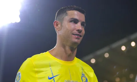 Ronaldo hóa người hùng, Al-Nassr vào chung kết Arab Champions Cup