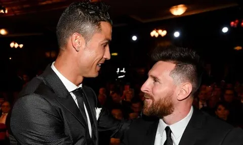 Vua boxing chọn ra cái tên xuất sắc hơn giữa Ronaldo và Messi