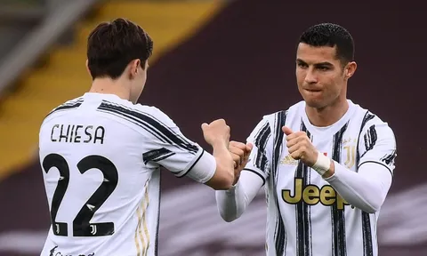 Ronaldo muốn tái hợp với Chiesa, Man Utd có nên đáp lời?
