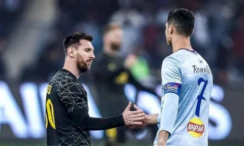 Ronaldo: "Nếu thích tôi, không cần phải ghét Messi"