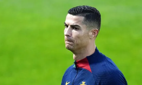 Xuất hiện CLB sẵn sàng đáp ứng mọi thứ Ronaldo yêu cầu